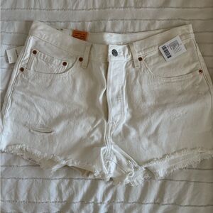 Levi’s 501 shorts -NWT